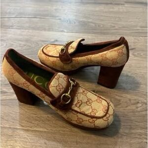 Designer Women's Tan and Brown Platform Horse bit Loafer Heels GG Canvas Sz 37 7